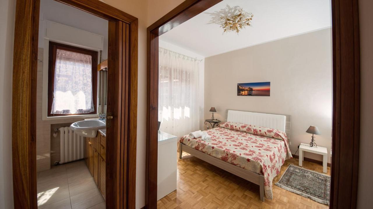 La Castellese Bed and Breakfast Aci Castello Buitenkant foto