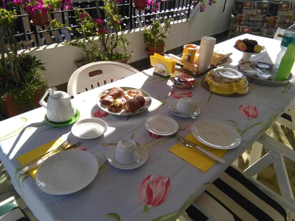 La Castellese Bed and Breakfast Aci Castello Buitenkant foto