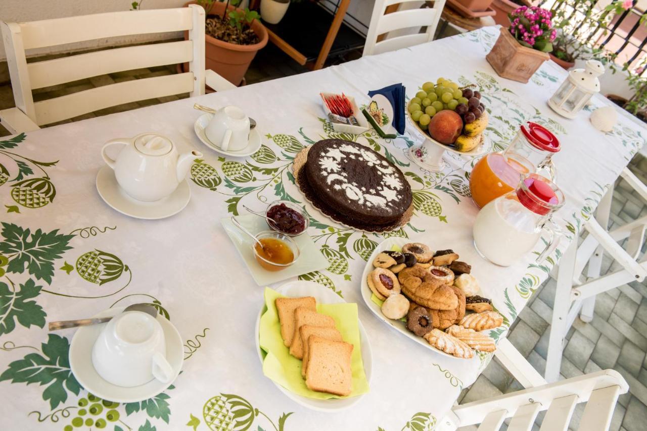 La Castellese Bed and Breakfast Aci Castello Buitenkant foto