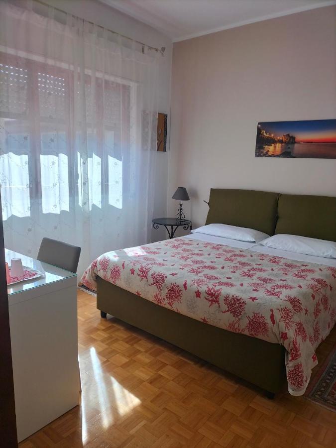 La Castellese Bed and Breakfast Aci Castello Buitenkant foto